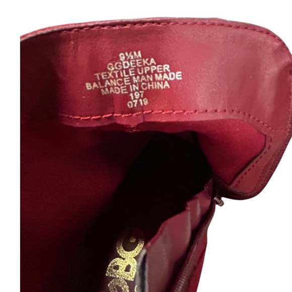 GUESS Women’s Red & Gold Studded Stiletto Ankle Boots – Size 9.5 - Picture 13 of 14